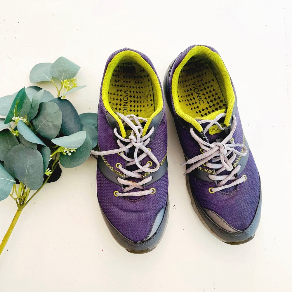 Vionic Kona Mesh Cross Trainer Sneakers